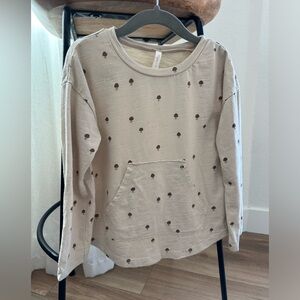Rylee + Cru Mushroom Print Tee, cream with brown/grey mushrooms, size 4/5